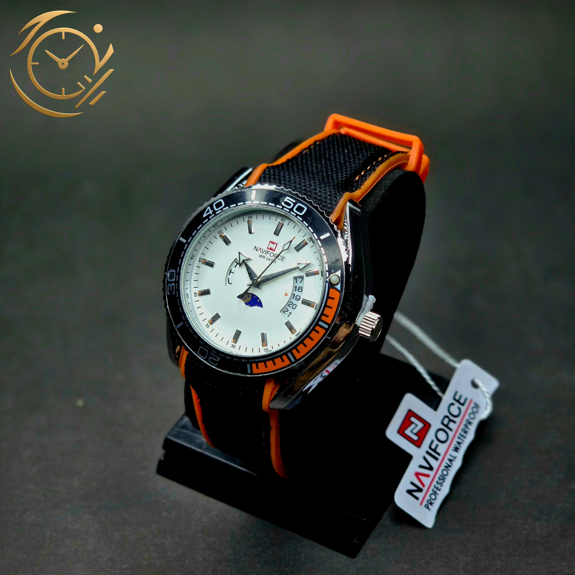 ساعت مچی مردانه Naviforce مدل NF9724 | بند پلاستیکی نارنجی و برزنتی مشکی، صفحه سفید، فول تایم و بزل گردان | اسپرت